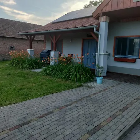 Nemeskerek Vendeghaz Pensjonat